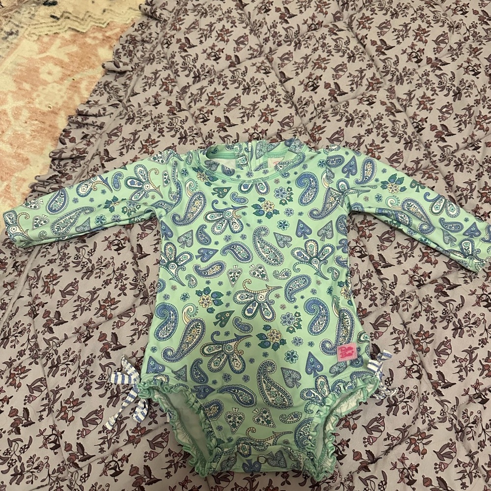 Ruffle Butts swim